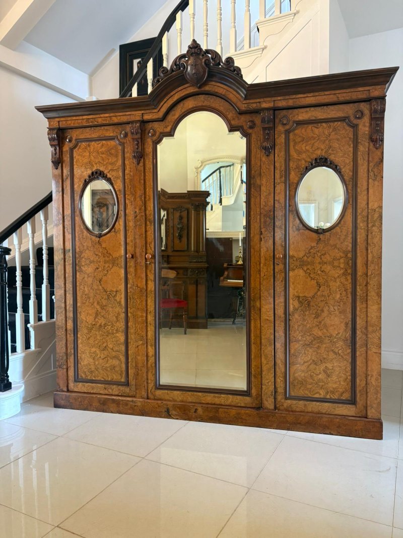 Outstanding Quality Large Antique Victorian Unusual Carved Burr Walnut 3 Door Wardrobe - Image 3
